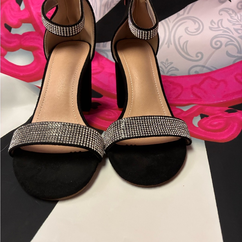 Elegant Black and Silver Women's Heels